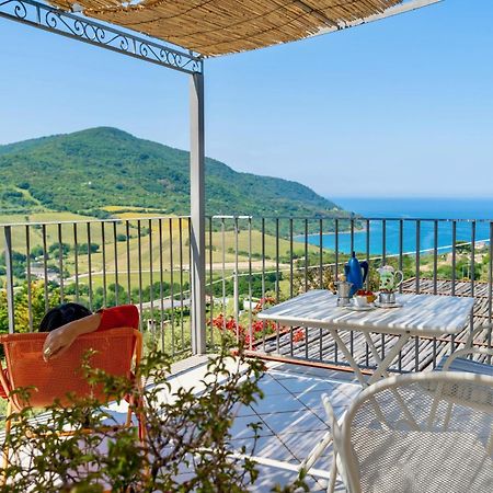 B&B Baia Di Trentova Agropoli Exterior photo